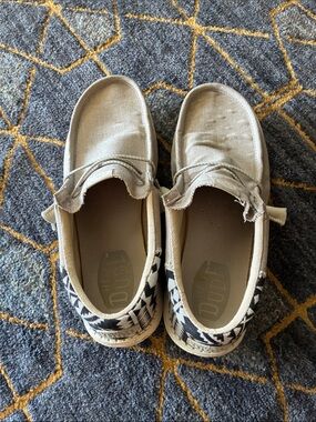 Hey Dude Beige Canvas Slip-On Loafers with Black & White Aztec Heel